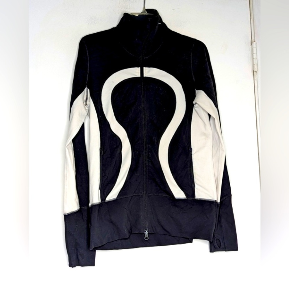 Lululemon jacket
